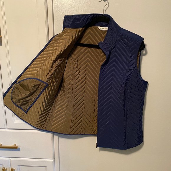 ORVIS Chevron Quilted Vest - Navy Sz L - Picture 2 of 9